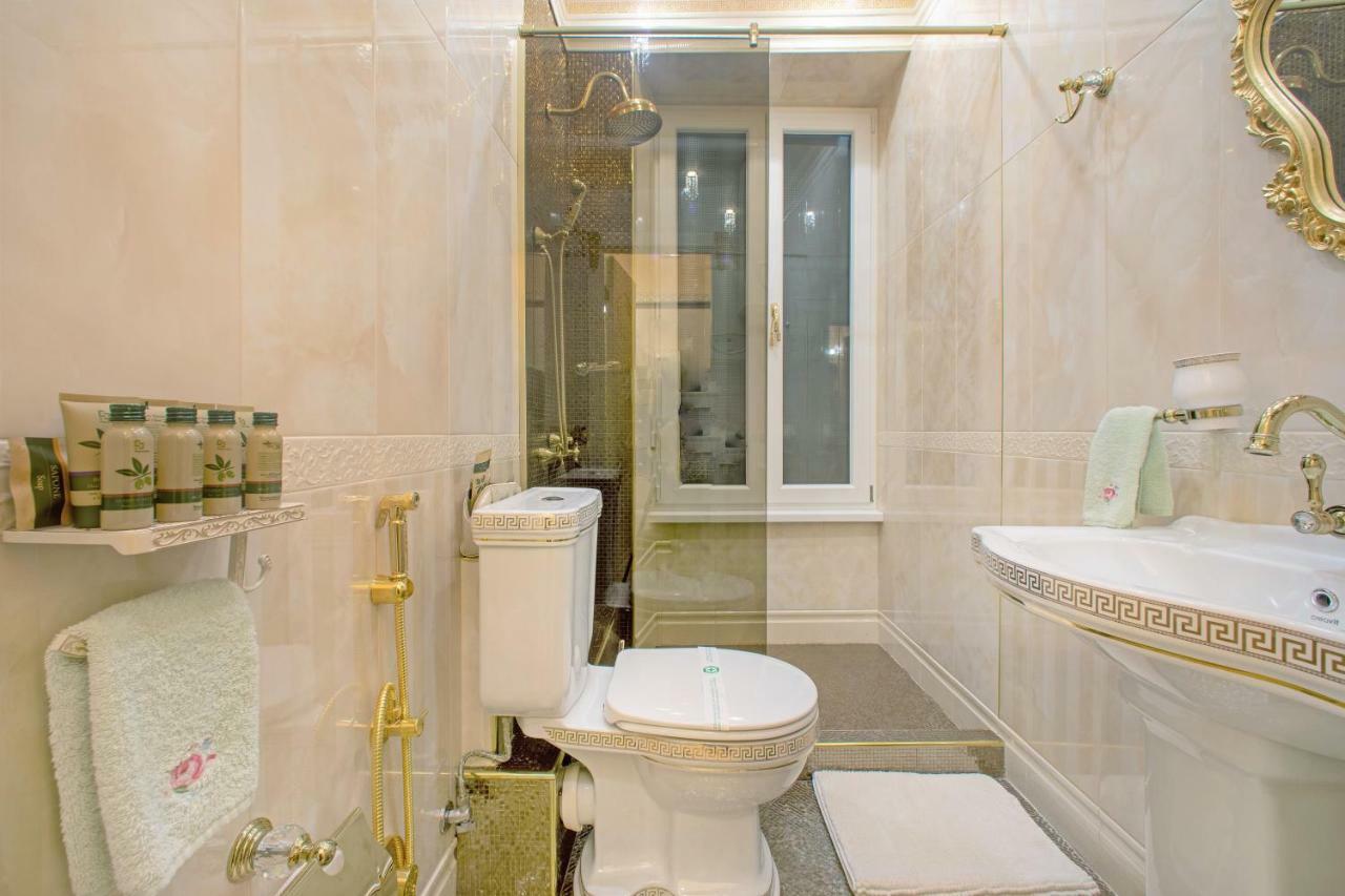Fiore D'Arancio Luxury City Center Apartment เวโรนา ภายนอก รูปภาพ